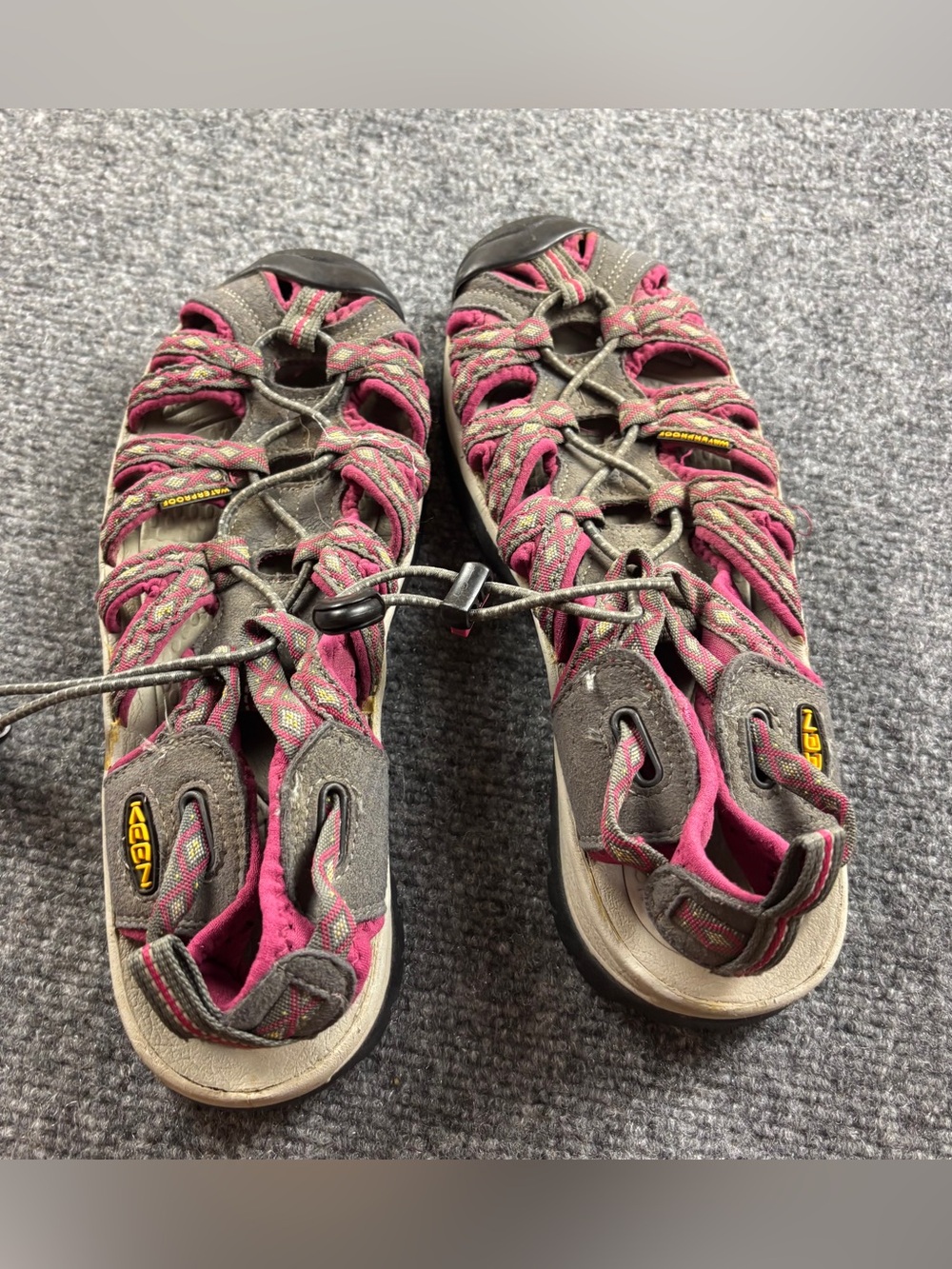 KEEN Women’s Grey/Pink Whisper Sandals Waterproof Shoe Trail Shoe size: 8 - Picture 2 of 9